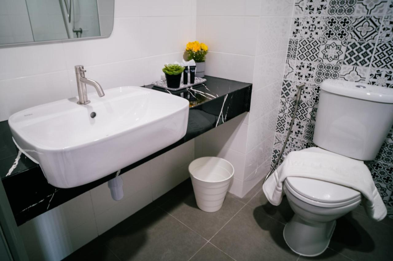 N24 Chonburi Hotel Bagian luar foto