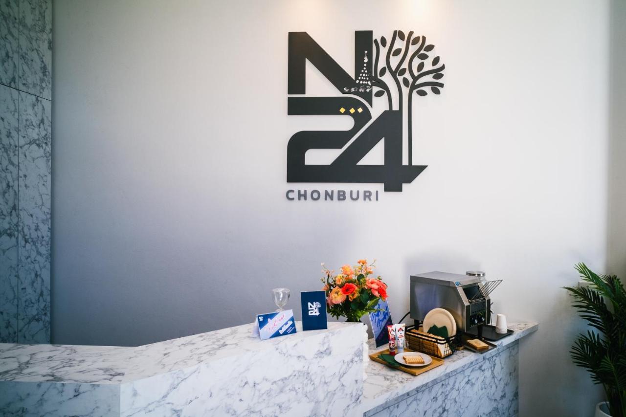 N24 Chonburi Hotel Bagian luar foto